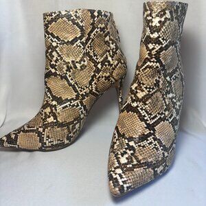 Faux snake skin, stiletto heel, pointed toe, ankle boots very lightly worn